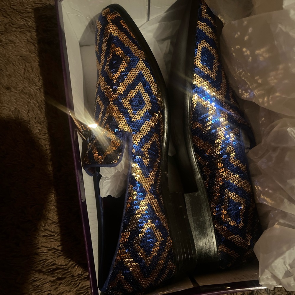 Men’s Shoes (never worn)